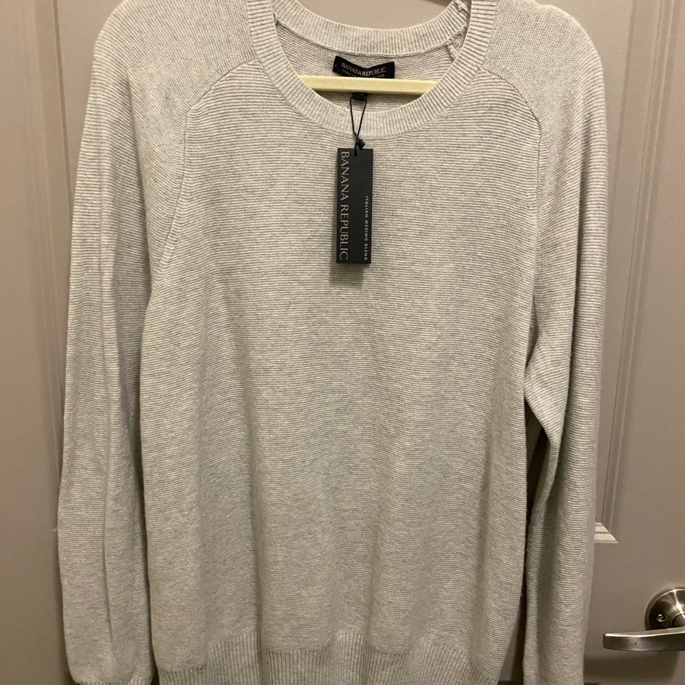 New. Oversized sweater